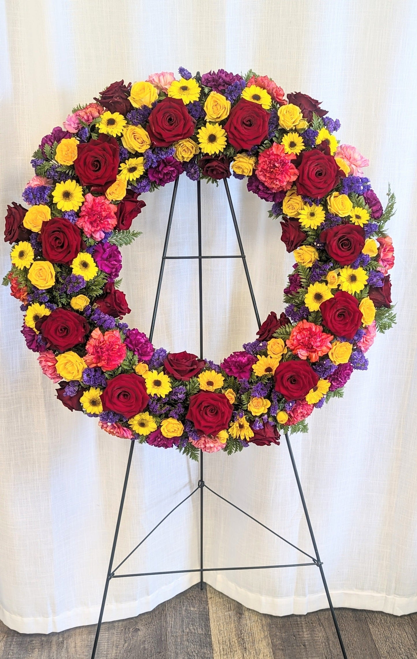 Bold Memories Standing Wreath